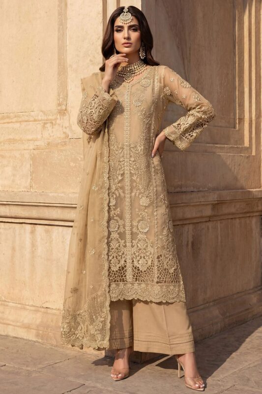 Trending Pakistani Lawn Collection 2026 – Inspired by Top Fashion Brands