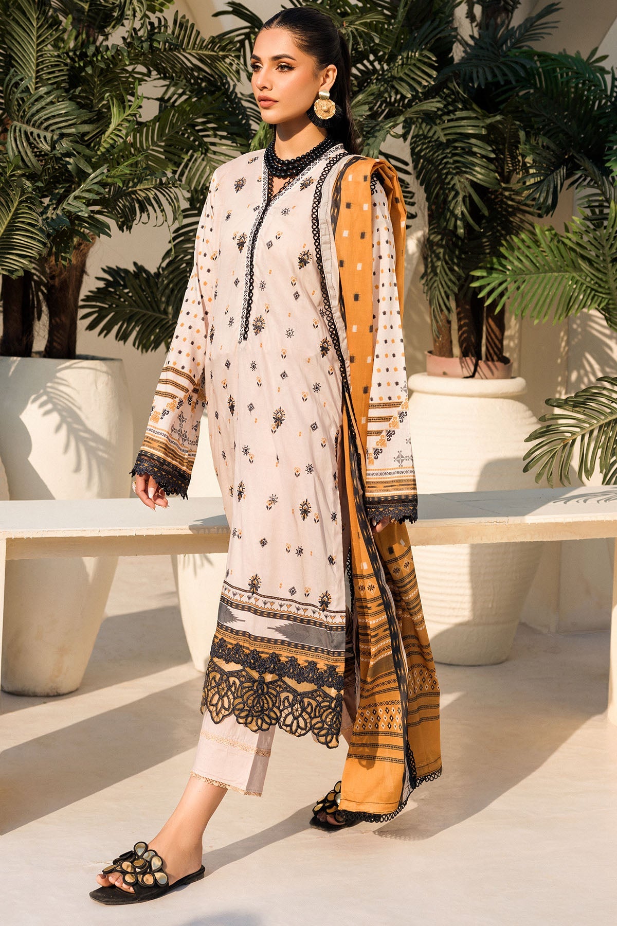 4632-PURVAI DIGITAL PRINTED LAWN UNSTITCHED - Image 2