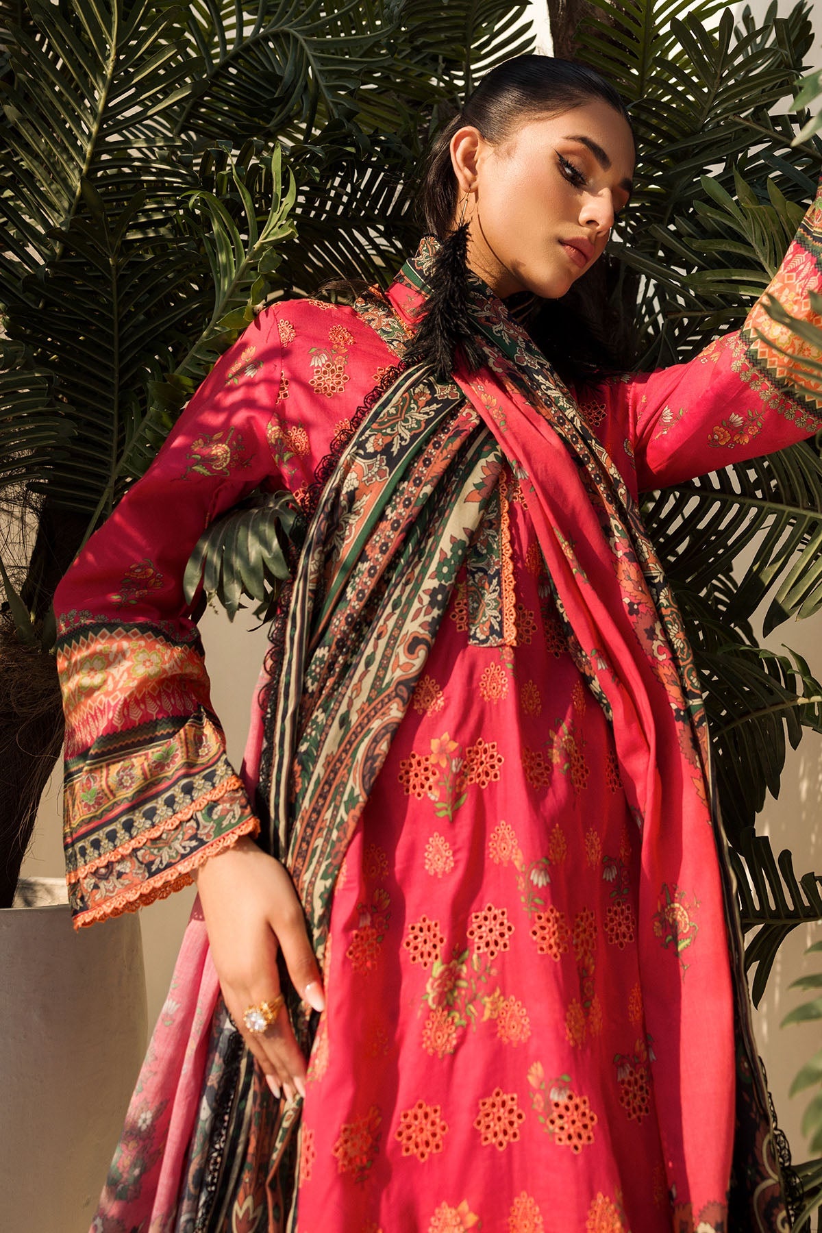 4641-SAPPHIRE DIGITAL PRINTED LAWN UNSTITCHED - Image 4
