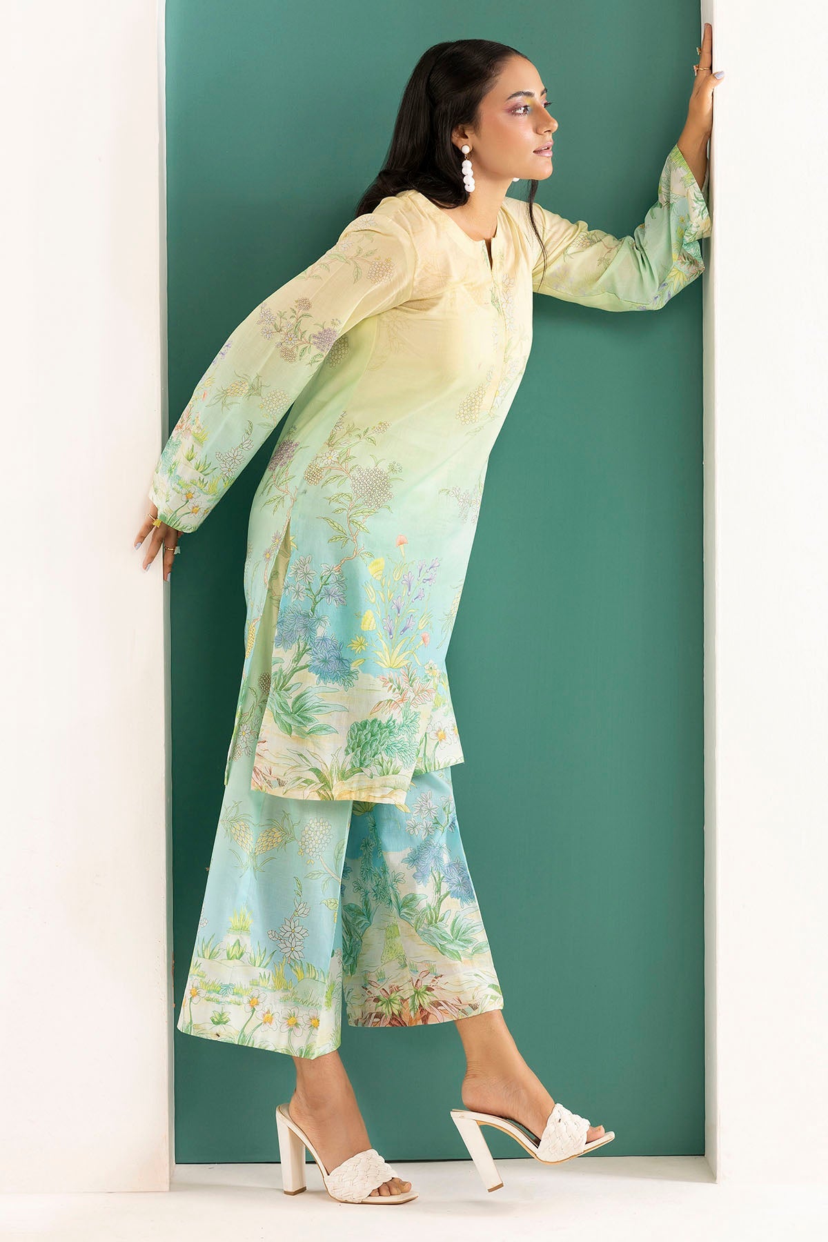 5621-OPAL DIGITAL PRINTED CAMBRIC STITCHED - Image 3