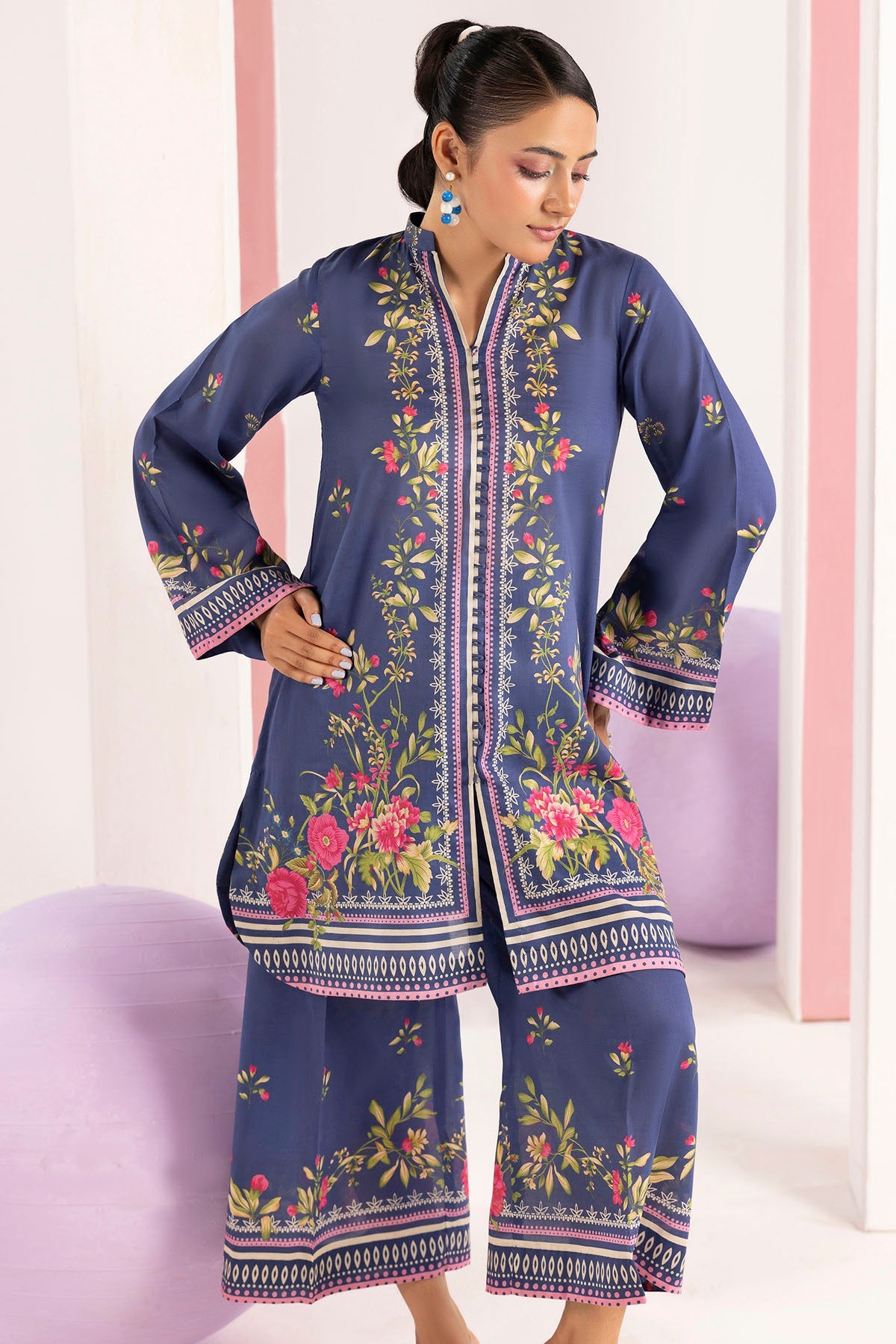 5624-AILSA DIGITAL PRINTED CAMBRIC STITCHED - Image 3