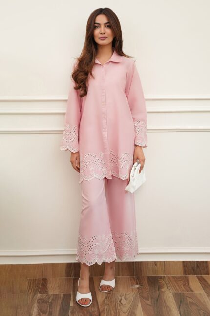 5657-KOAMI EMBROIDERED CAMBRIC STITCHED